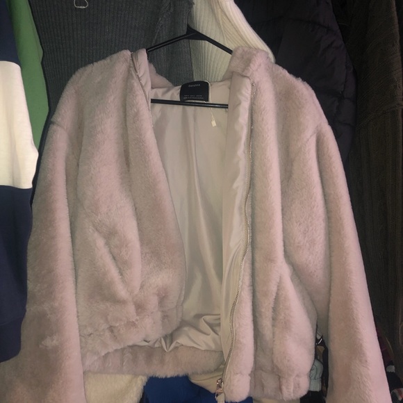 Bershka faux fur bomber - Picture 1 of 4
